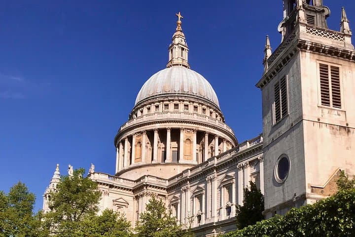 Heathrow Layover Private Walking Tour of London — Half or Full Day Highlights photo 4