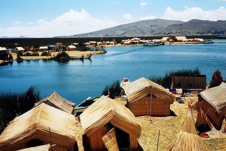 Cusco to Lake Titicaca Day Trip — Uros Floating Islands Experience photo 3