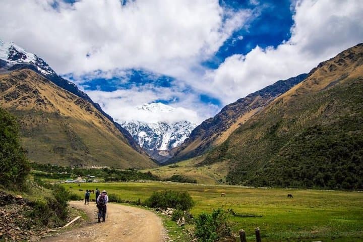 4-Day Salkantay Trek to Machu Picchu: Route, Gear & Practical Tips