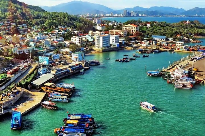 Explore Nha Trang: Private Full-Day City Tour with Lunch