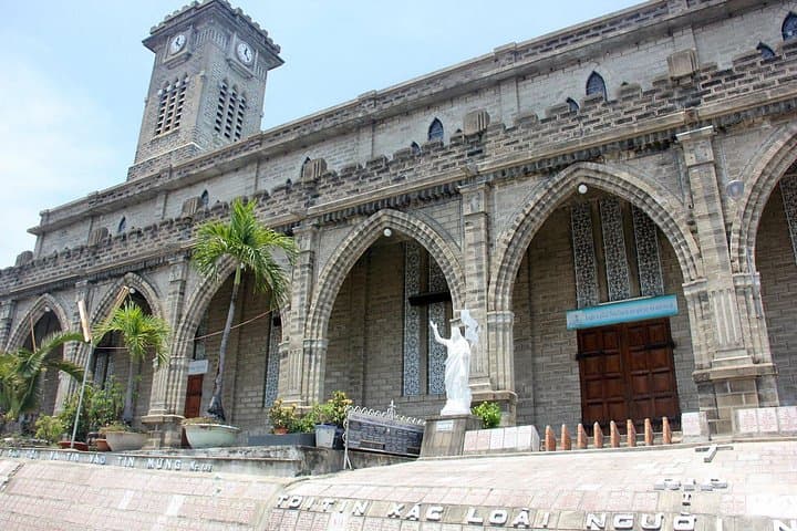 Private Nha Trang Half-Day City Tour: Po Nagar, Long Son & Coastal Sights photo 2