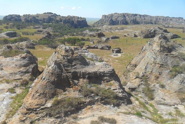 RN 7 Southern Road Trip: Antananarivo to Ifaty via Ranomafana and Isalo