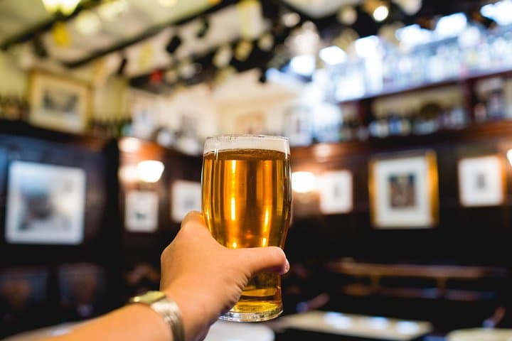 Private Historic Pub Tour in London with a Drinks Expert photo 3