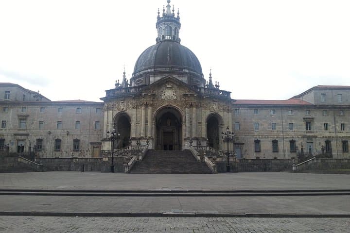San Sebastián Countryside & Basque Coast Private Day Tour photo 5