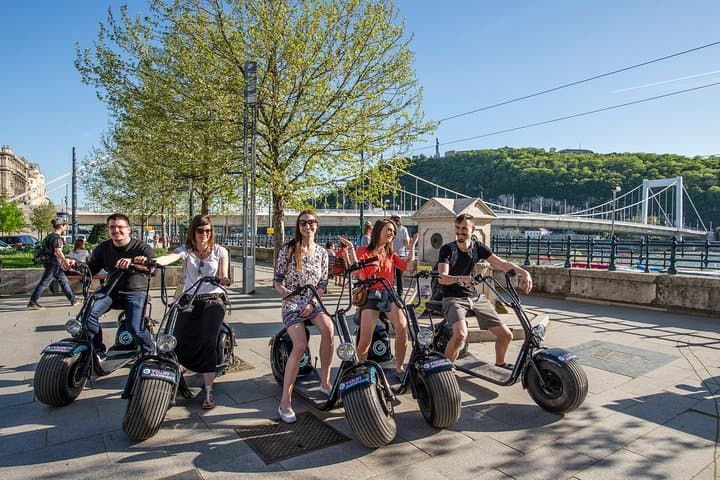 Explore Budapest by MonsteRoller: E‑Scooter Rentals for City Sightseeing photo 6