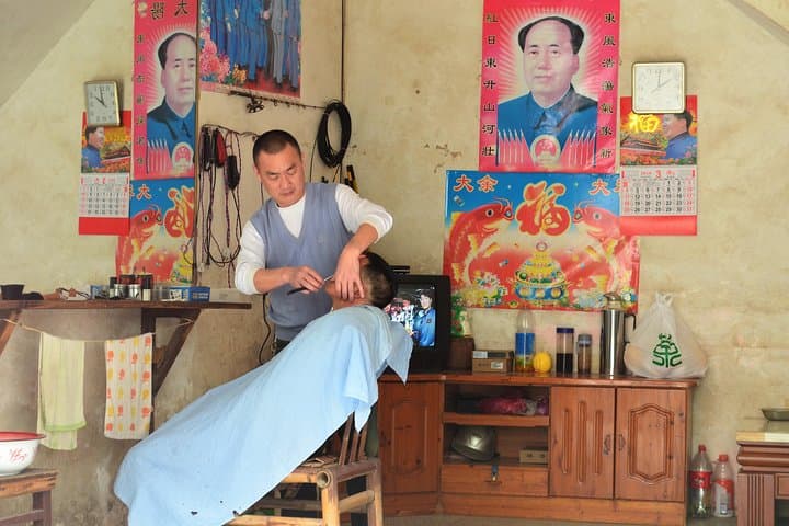 Xingping & Xianggong Hill Day Tour: Li River Views, Cycling and Bamboo Rafts photo 4