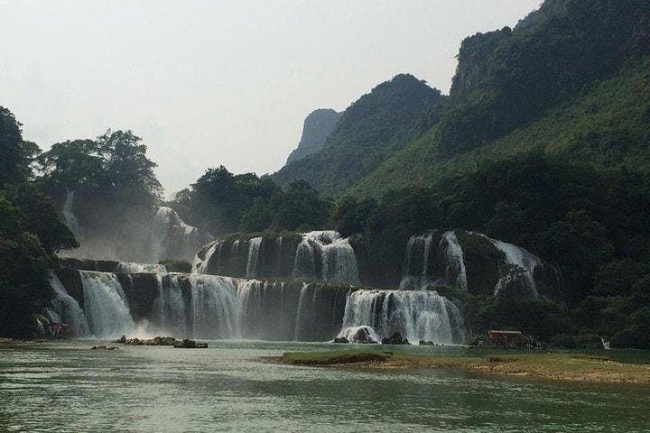 3-Day Ba Be Lake & Ban Gioc Waterfall Tour from Hanoi photo 4