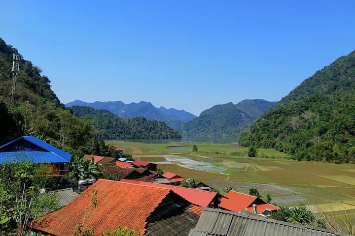 3-Day Ba Be National Park: Boat Trip, Kayak, Trek & Cycle from Hanoi