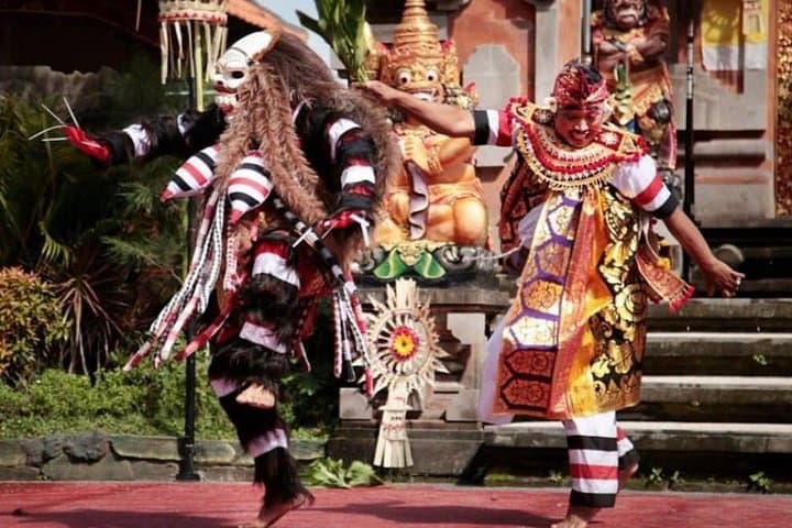 Exploring Bali’s Spirit and Surf: Barong Dance and Kuta Beach photo 3