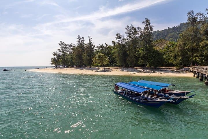 Langkawi Island Hopping: Dayang Bunting, Beras Basah & Eagle Watching photo 2