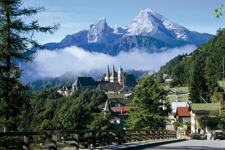 Skip-the-Line Eagle's Nest (Kehlsteinhaus) Tour from Salzburg photo 3