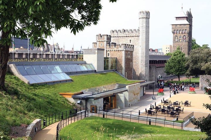 Cardiff Day Trip from London — Guided Tour of Cardiff Bay, Penarth & Cardiff Castle photo 3