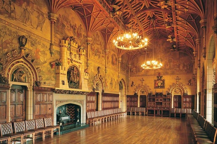 Cardiff Day Trip from London — Guided Tour of Cardiff Bay, Penarth & Cardiff Castle photo 6