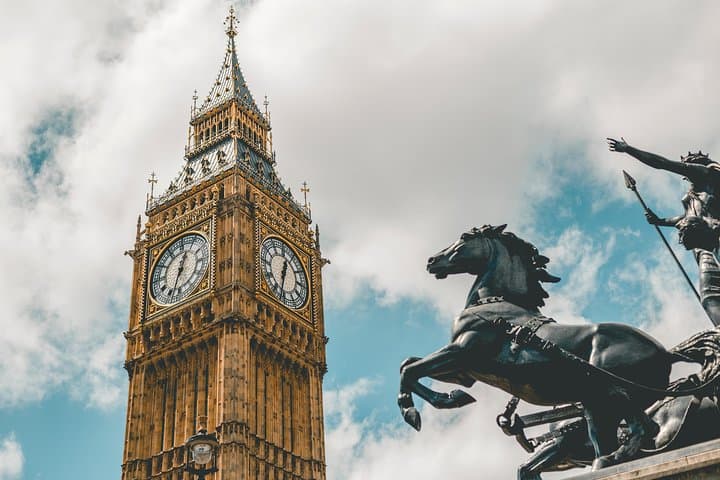Private Westminster Walking Tour — Buckingham Palace to Big Ben (Skip-the-Line) photo 5