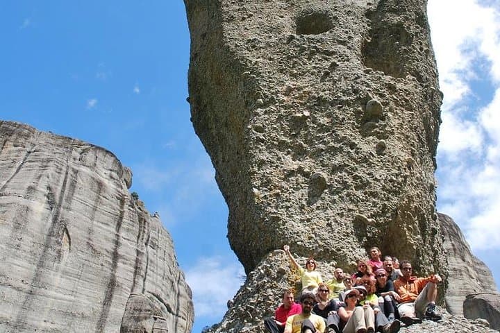Easy Family-Friendly Hike Through Meteora's Ancient Paths photo 5