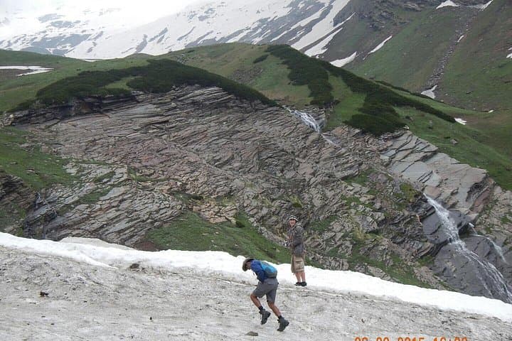 Beas Kund Trek: 4-Day Manali High-Altitude Trek to the Source of the Beas River photo 2