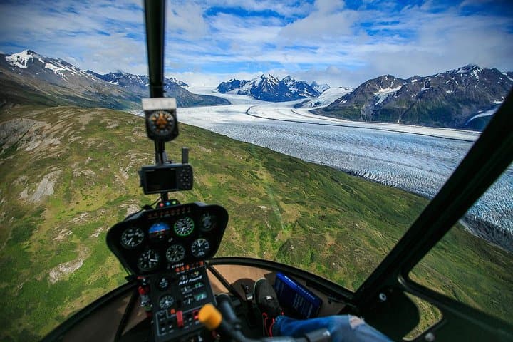 Knik Glacier Helicopter Landing: 60-Minute Anchorage Flightseeing photo 2