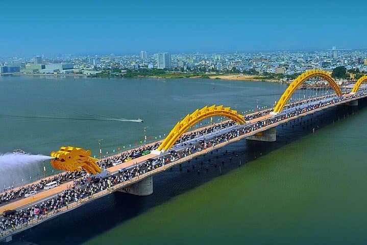 Da Nang by Night: Hoi An Seafood Dinner, Night Market & Han River Cruise photo 2