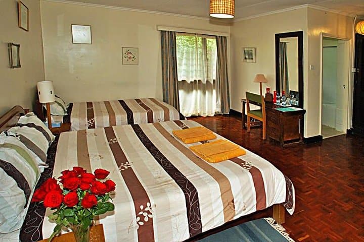 Naivasha Day Trip: Elsamere Conservation, Hells Gate Walks and Lake Naivasha Cruise photo 4