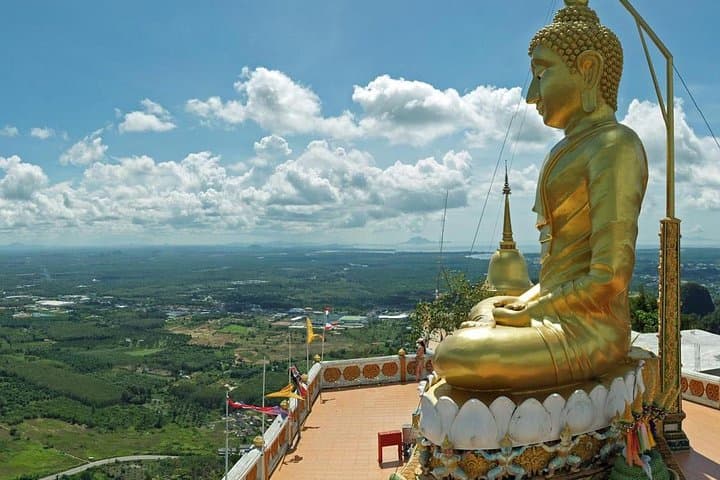 Tiger Cave Temple: Climb, Caves & Hot Springs in Krabi photo 5