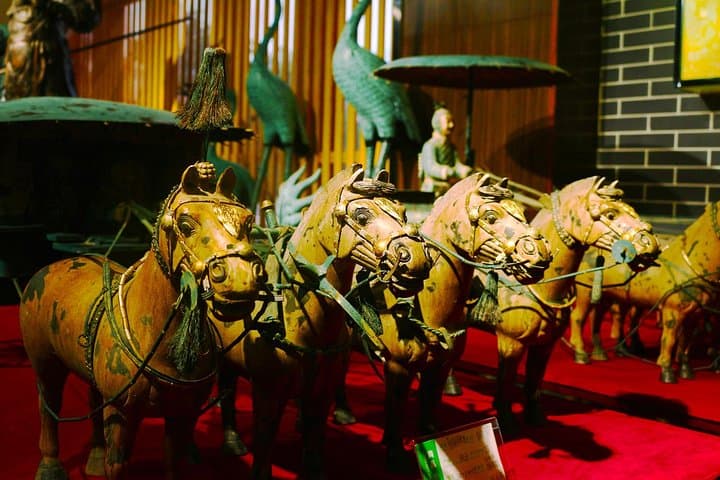 Xi'an Terracotta Warriors Day Tour from Shanghai — One-Day Visit to the Terracotta Army & City Wall photo 4