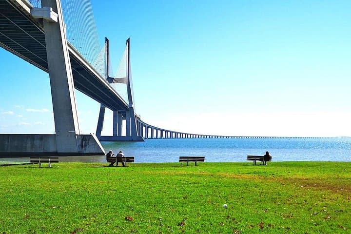 Lisbon West-to-East Private Day Tour: Belém to Parque das Nações photo 4