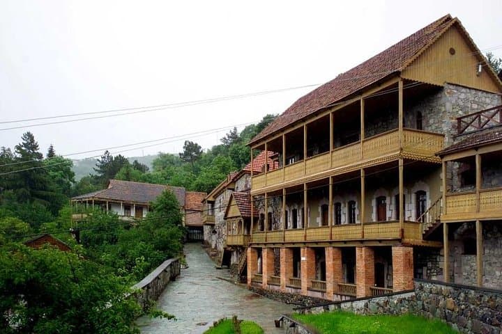 Tsaghkadzor to Lake Sevan & Dilijan: Sevanavank, Haghartsin & Goshavank Day Tour from Yerevan