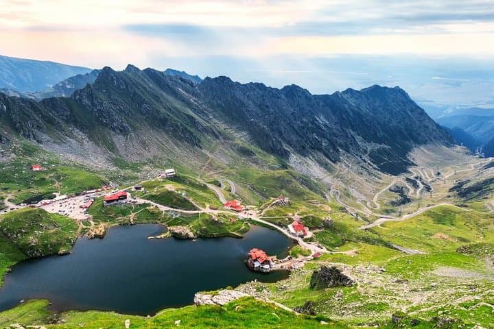 Transfagarasan Road & Sibiu: 2-Day Private Tour from Bucharest