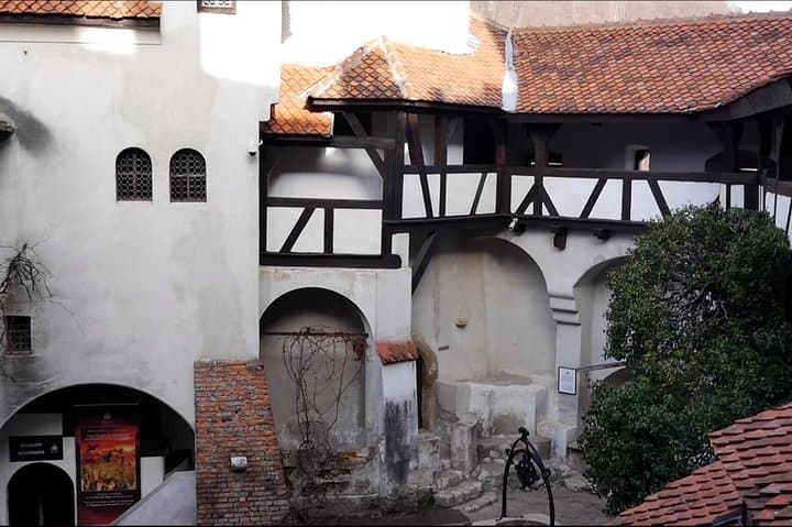5-Day Private Romania Tour: Bucharest to Transylvania Castles & Transfagarasan photo 6