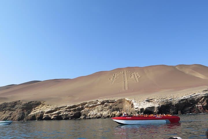From Lima to Ballestas & Huacachina: Ballestas Islands Boat Tour, Dune Buggy and Sandboarding photo 4