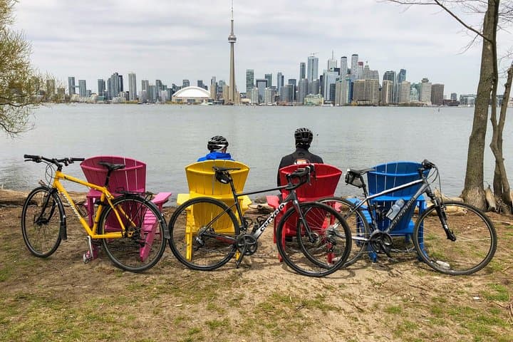 Ride Toronto: Waterfront, Islands & Distillery Guided Bicycle Tour