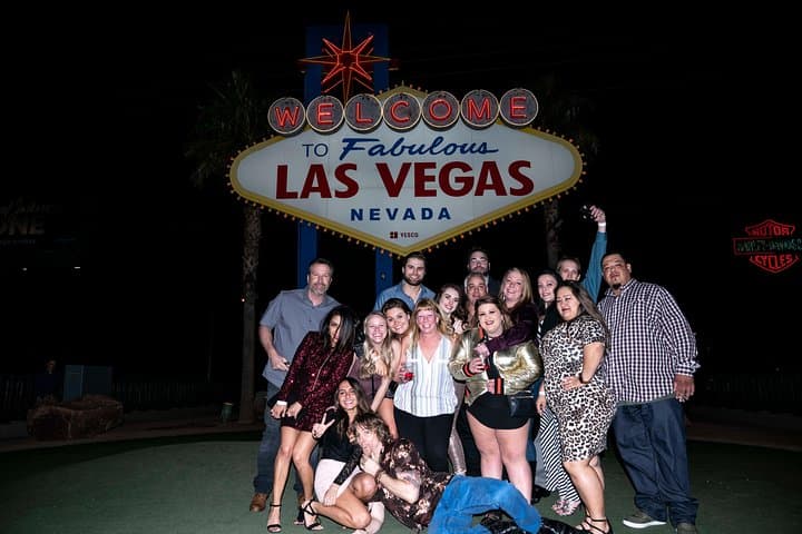 Las Vegas Strip Club Crawl by Party Bus: VIP Entry, Fast-Pass & Party Scene photo 6