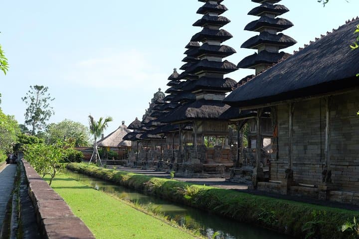 Banyumala Waterfalls to Tanah Lot Sunset: Private Bali Day Trip photo 4