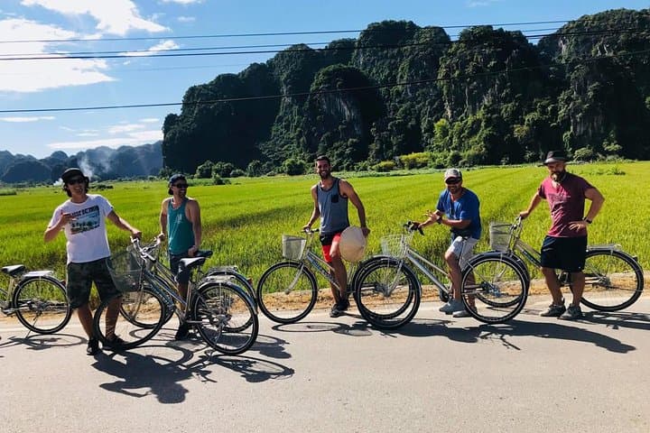 Ninh Binh & Cuc Phuong 2-Day Adventure: Tam Coc Boat Trip, Mua Cave View, Cuc Phuong Trek photo 5