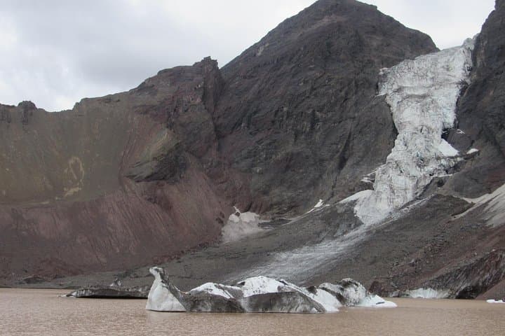 Trek to El Morado Glacier and Baños Colina Hot Springs from Santiago photo 6