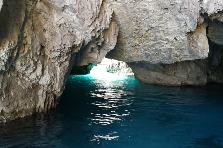 Capri by Boat: 1-Hour Coastal Discovery from Marina Grande photo 3