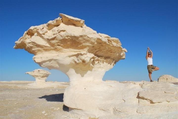 4-Day White Desert & Bahariya Oasis Adventure: Camping in Egypt's Chalk Wilderness photo 5