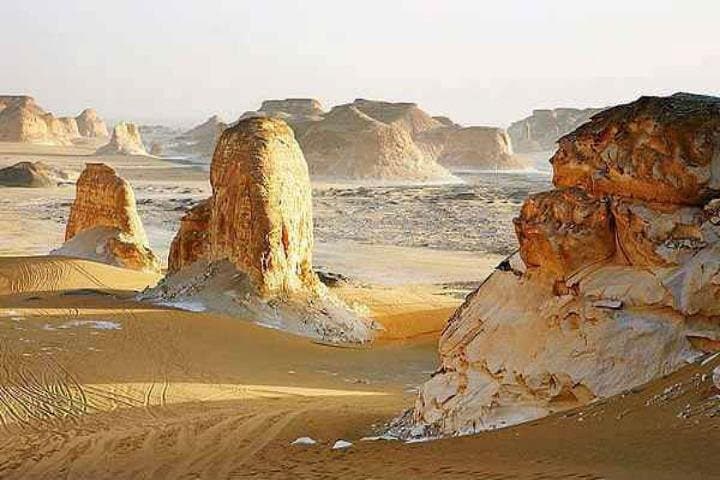 5-Day Bahariya Oasis to Gara Cave White Desert 4x4 Camping Tour photo 3