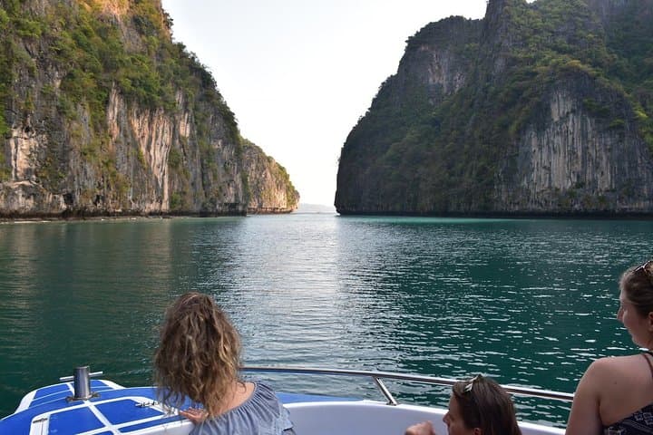 Private Phi Phi Island Speed Boat Tour from Krabi — Maya Bay, Phi Leh & Bamboo Island photo 5