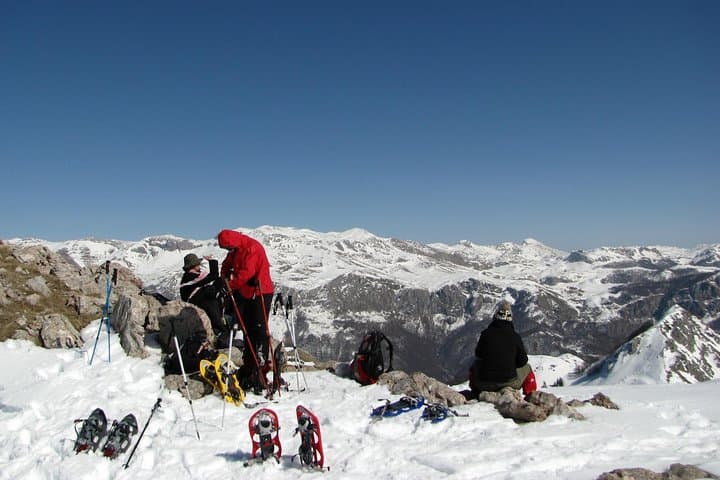Snowshoe to Crveni Kuk: Full-Day Alpine Hike from Sarajevo photo 6