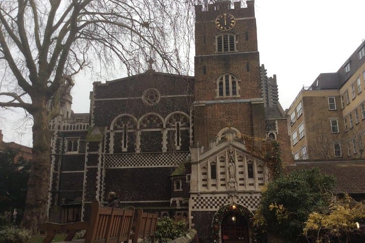Romcom Film Locations Walking Tour: Notting Hill, Bridget Jones & Love Actually photo 3