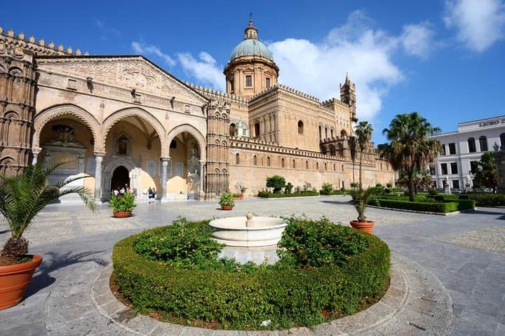 Private Palermo & Monreale Historical Tour: 7-Hour Historic City Drive and Sights