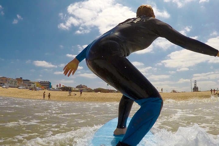 Porto Small-Group Surf Coaching with Photos — 3-Hour Beginner Surf Lesson photo 5