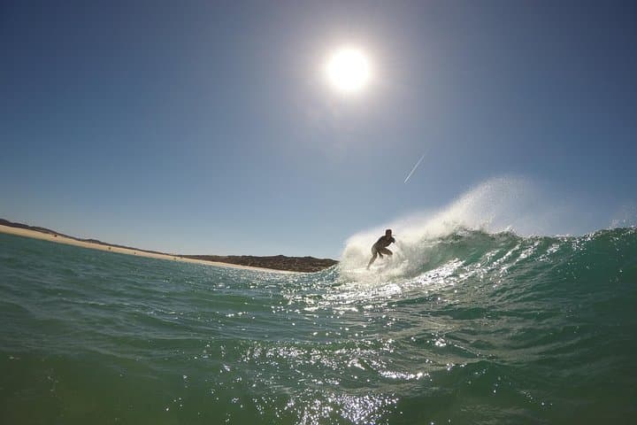 Porto Small-Group Surf Coaching with Photos — 3-Hour Beginner Surf Lesson photo 6