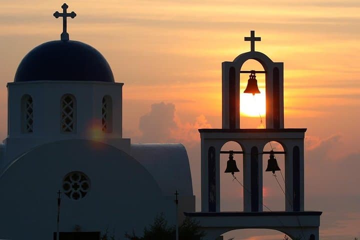 Discover Santorini: The Best Sights in a 5-Hour Private Tour