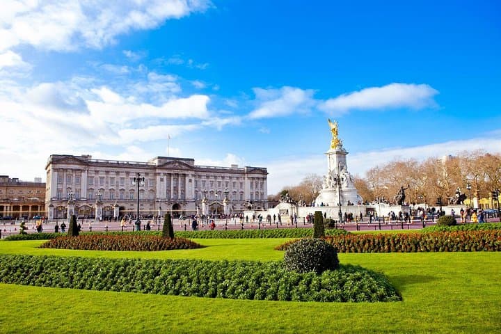 Black Taxi Tour of London: Bespoke Classic Sightseeing Experience photo 1
