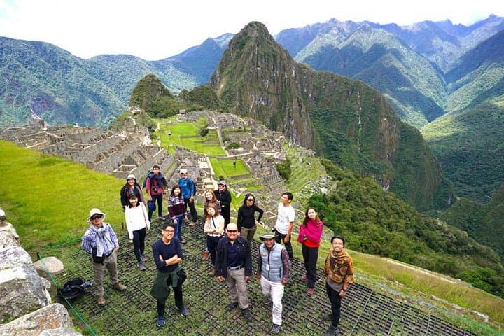 Lares Trek to Machu Picchu: 4-Day Private Andean Trek from Cusco photo 3