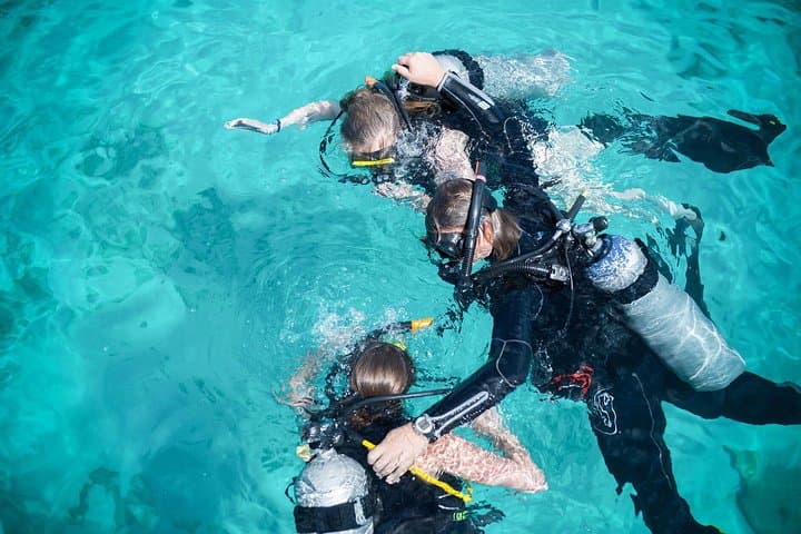 Discover Scuba Dive at Blue Bay, Curaçao — Beginner Scuba Adventure