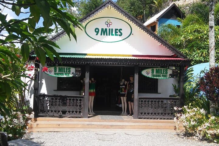 Nine Mile Private Tour: Bob Marley Birthplace & Resting Place from Ocho Rios photo 4