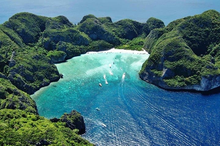 Phi Phi & Bamboo Islands Speedboat Tour from Phuket — Full-Day Snorkeling with Lunch photo 3